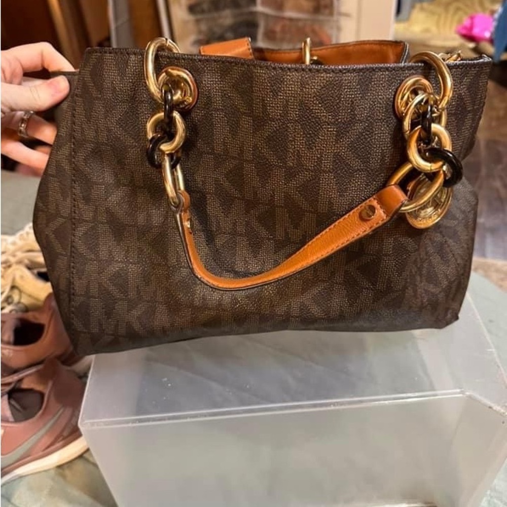 Michael Kors purse